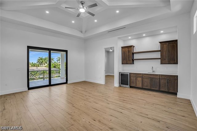 1630 Rainbow CT, Marco Island, FL 34145