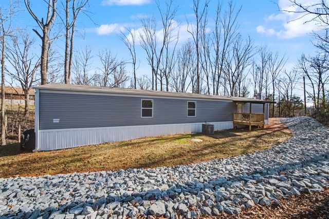 116 Lee Ln, Big Rock, TN 37023