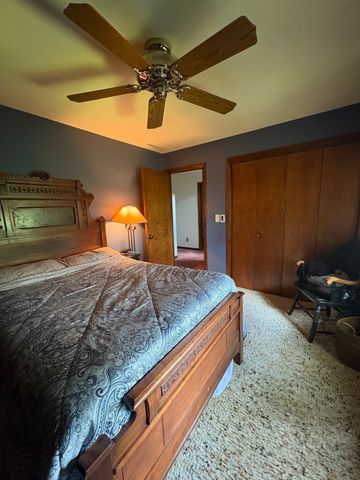 450 Glendale Rd, Wilbraham, MA 01095