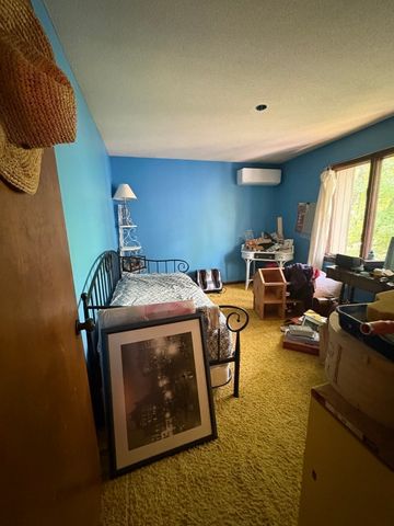 450 Glendale Rd, Wilbraham, MA 01095