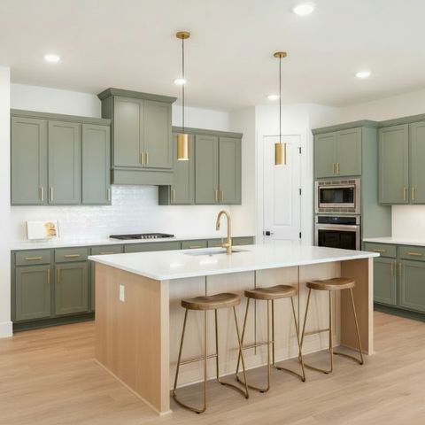 906 W Holly Street, Rogers, AR 72756