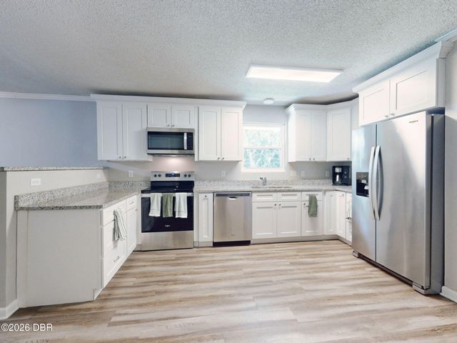 609 Claire Lane, Orange Park, FL 32073