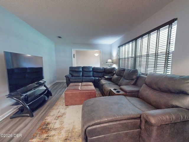 609 Claire Lane, Orange Park, FL 32073