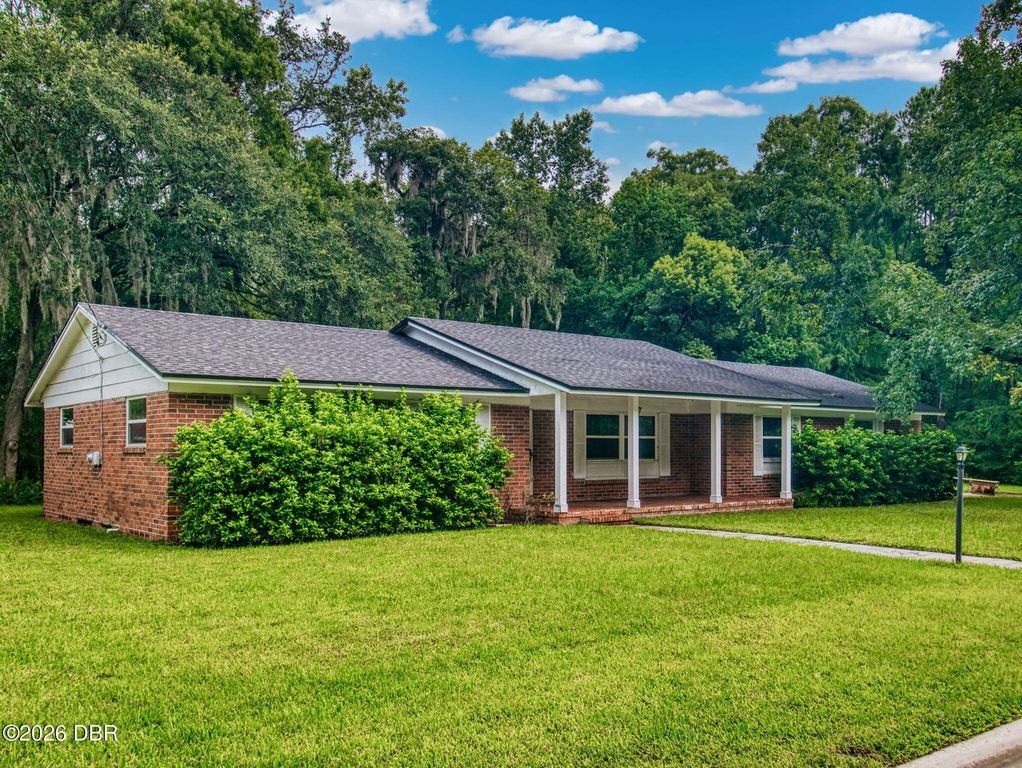 609 Claire Lane, Orange Park, FL 32073