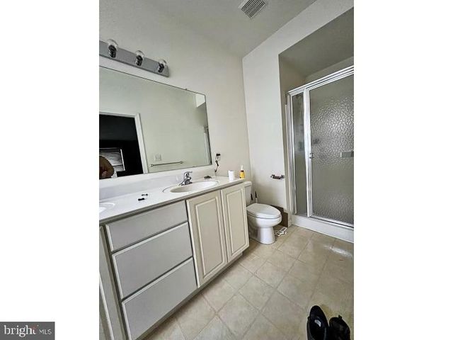 7 MOONSTONE CT, Dover, DE 19904