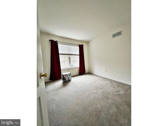 7 MOONSTONE CT, Dover, DE 19904