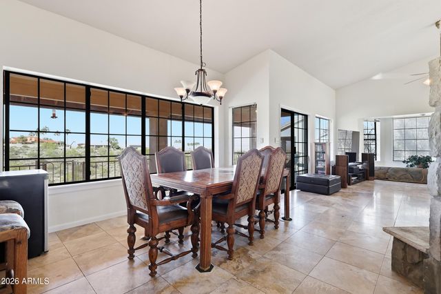 15404 E Thistle Drive, Fountain Hills, AZ 85268