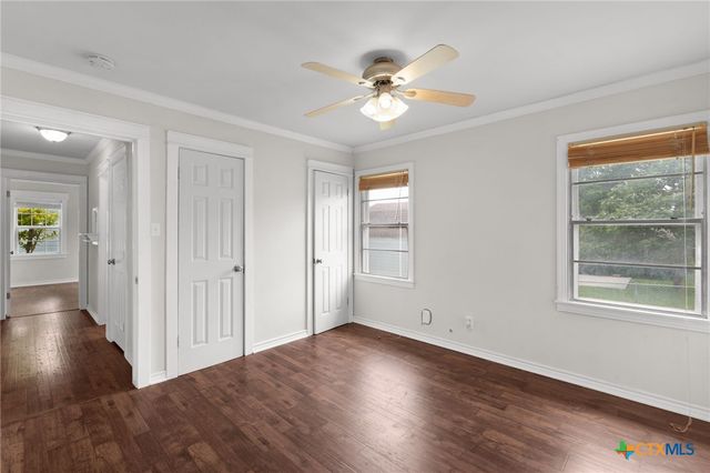 28 Steele Street, Lampasas, TX 76550