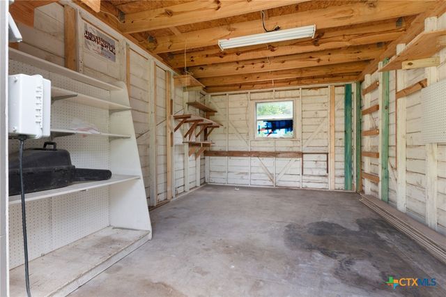 28 Steele Street, Lampasas, TX 76550