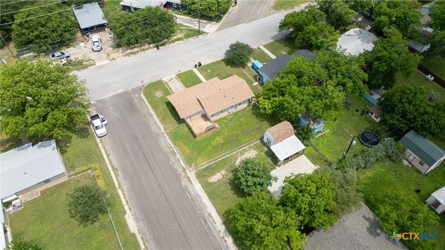 28 Steele Street, Lampasas, TX 76550