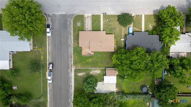 28 Steele Street, Lampasas, TX 76550