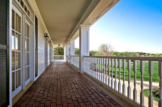 1501 N Starr Drive, Fayetteville, AR 72701