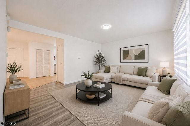 422 Halsted St, East Orange City, NJ 07018