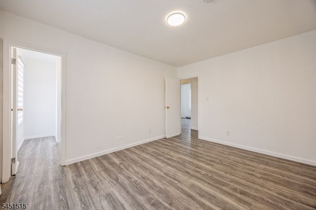 422 Halsted St, East Orange City, NJ 07018