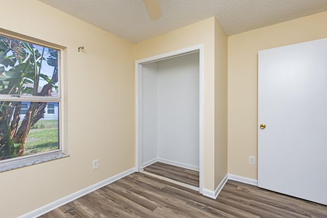 1107 SW Ithaca Street, Port St. Lucie, Port St Lucie, FL 34983