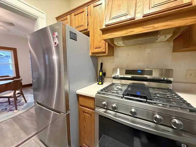 621 24th Avenue, Moline, IL 61265