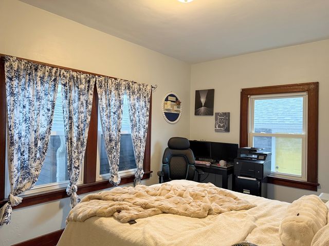 621 24th Avenue, Moline, IL 61265