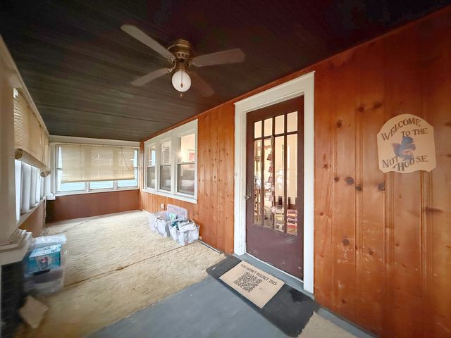 621 24th Avenue, Moline, IL 61265