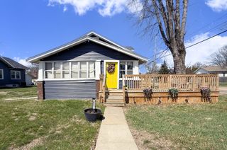 621 24th Avenue, Moline, IL 61265