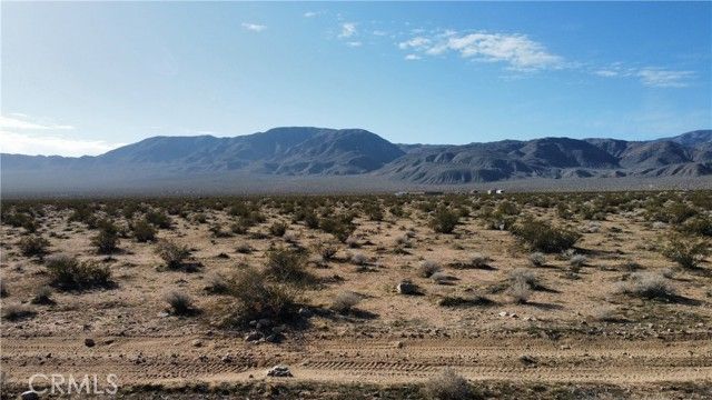 18 Old Woman Springs Road, Big Bear City, CA 92356