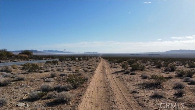 18 Old Woman Springs Road, Big Bear City, CA 92356