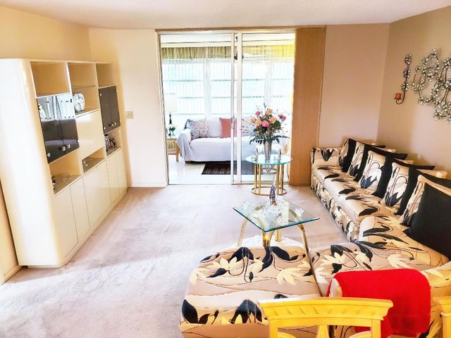 7688 NW 18th Street 301, Margate, FL 33063