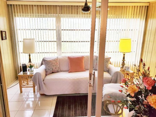 7688 NW 18th Street 301, Margate, FL 33063