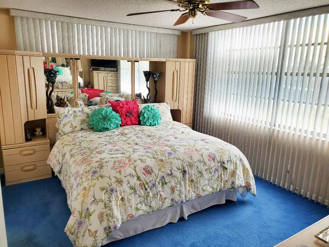 7688 NW 18th Street 301, Margate, FL 33063