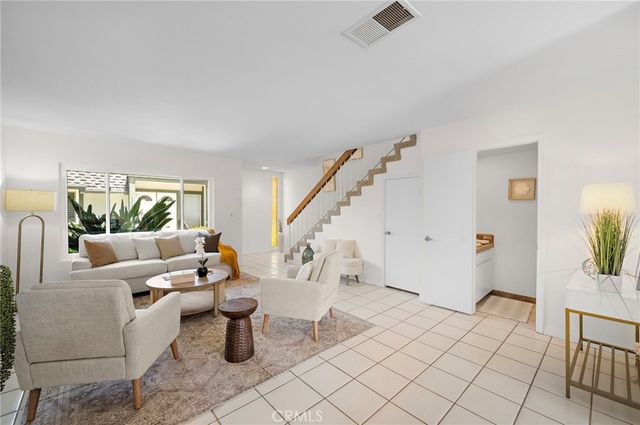 21096 Windchild, Huntington Beach, CA 92646
