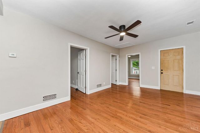 160 S Fourth Street, Batavia, OH 45103