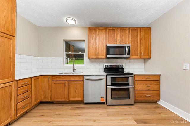 160 S Fourth Street, Batavia, OH 45103