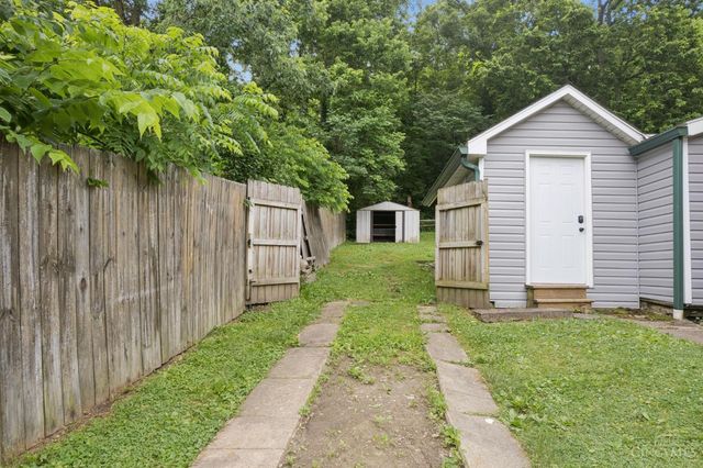 160 S Fourth Street, Batavia, OH 45103