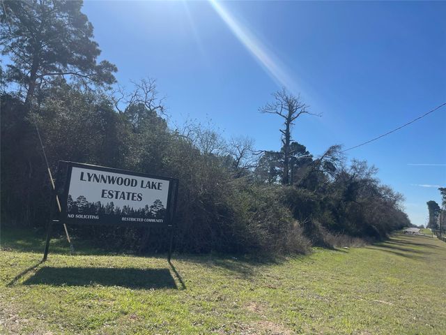 28270 Lynnwood Lane, Hempstead, TX 77445