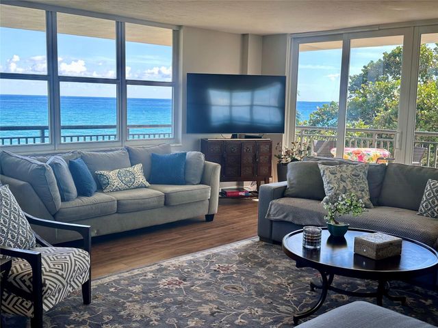 1147 Hillsboro Mile 214, Hillsboro Beach, FL 33062