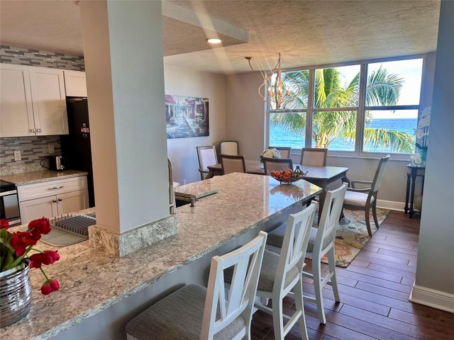 1147 Hillsboro Mile 214, Hillsboro Beach, FL 33062