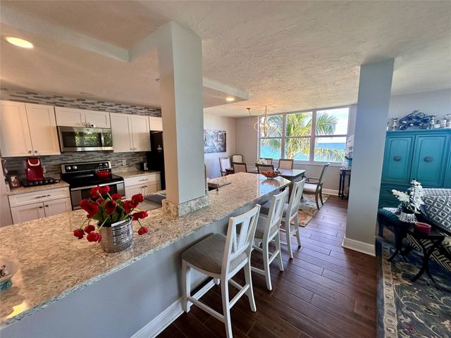 1147 Hillsboro Mile 214, Hillsboro Beach, FL 33062