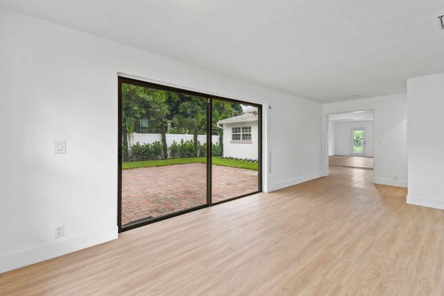319 29th Street, West Palm Beach, FL 33407