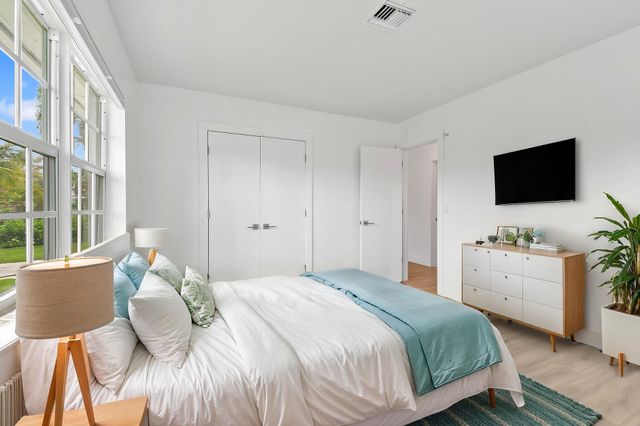 319 29th Street, West Palm Beach, FL 33407