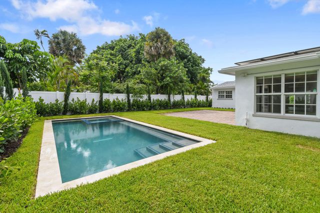 319 29th Street, West Palm Beach, FL 33407