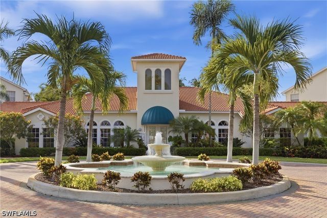 4625 Saint Croix LN 1126, Naples, FL 34109