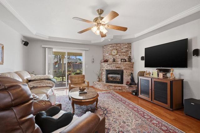 8142 Treecrest Ave, Fair Oaks, CA 95628