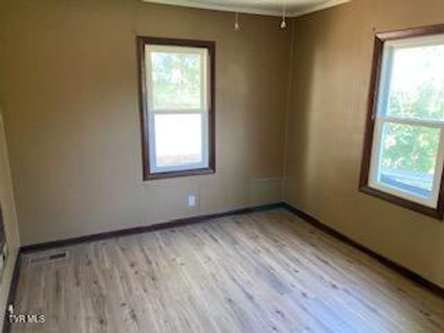 1316 Allgood Drive, Kingsport, TN 37665