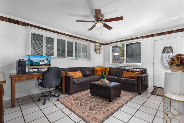 251 Manini Pl, Kihei, HI 96753