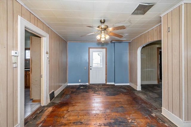 5323 Tower Ave, Superior, WI 54880