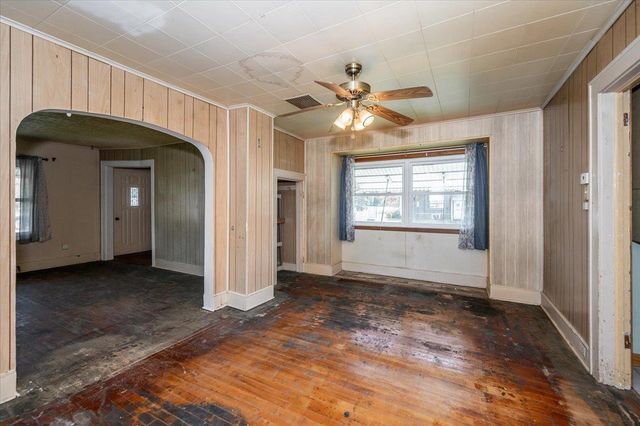 5323 Tower Ave, Superior, WI 54880