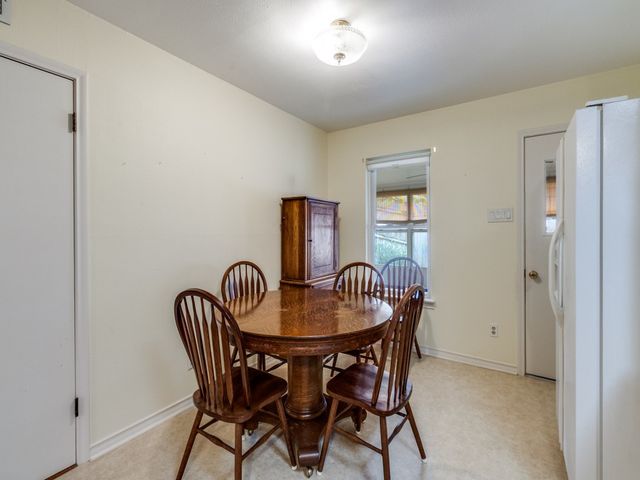 11016 Lippitt Avenue, Dallas, TX 75218