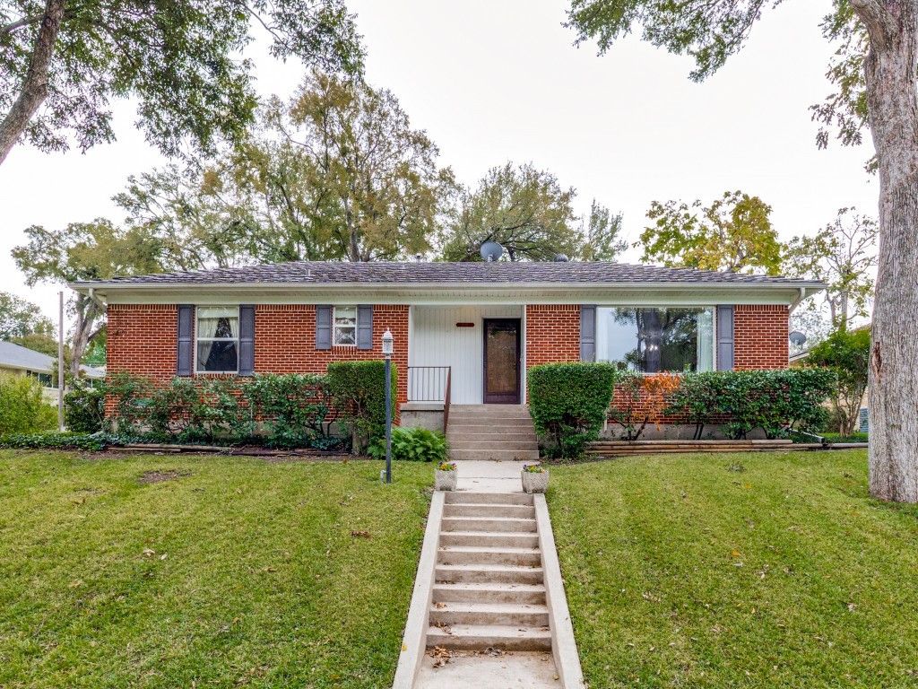 11016 Lippitt Avenue, Dallas, TX 75218