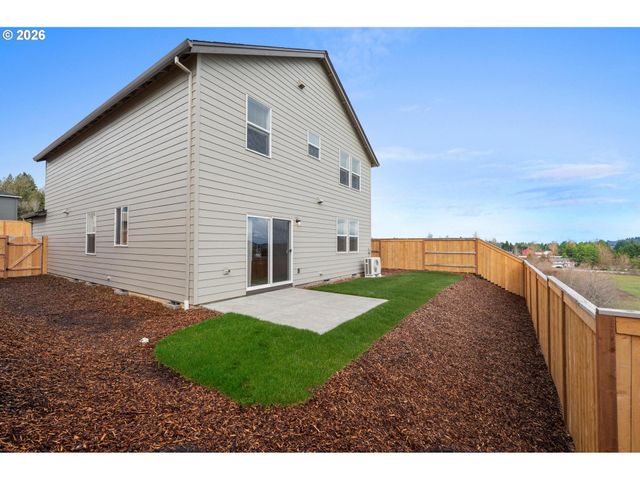 9212 Se Azalea St, Happy Valley, OR 97086