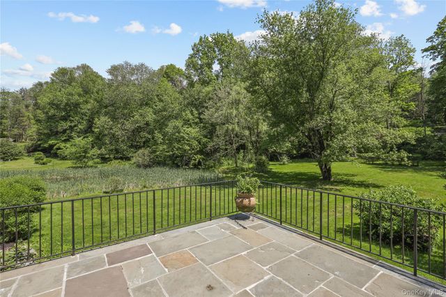 160 Long Ridge Road, Bedford, NY 10506
