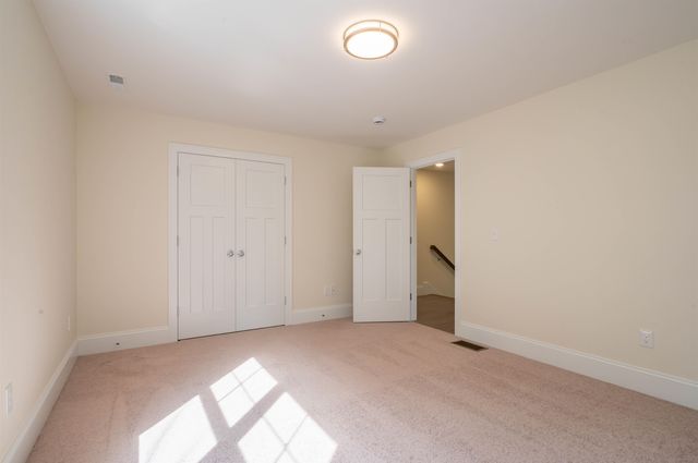 79 Wilderness Drive, Nashua, NH 03062